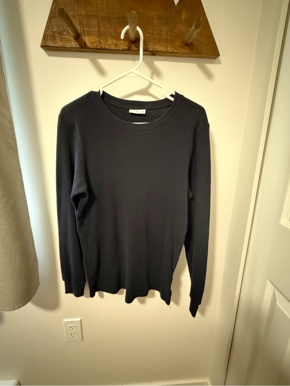 Women’s TNA Crewneck Waffle Knit Long Sleeve - Black